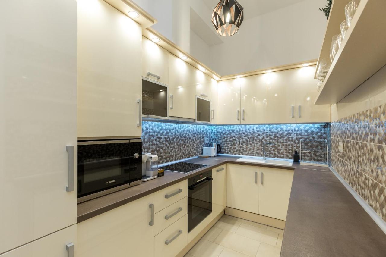 City Center Grand Luxury W 2Br/2Bt Boedapest Buitenkant foto