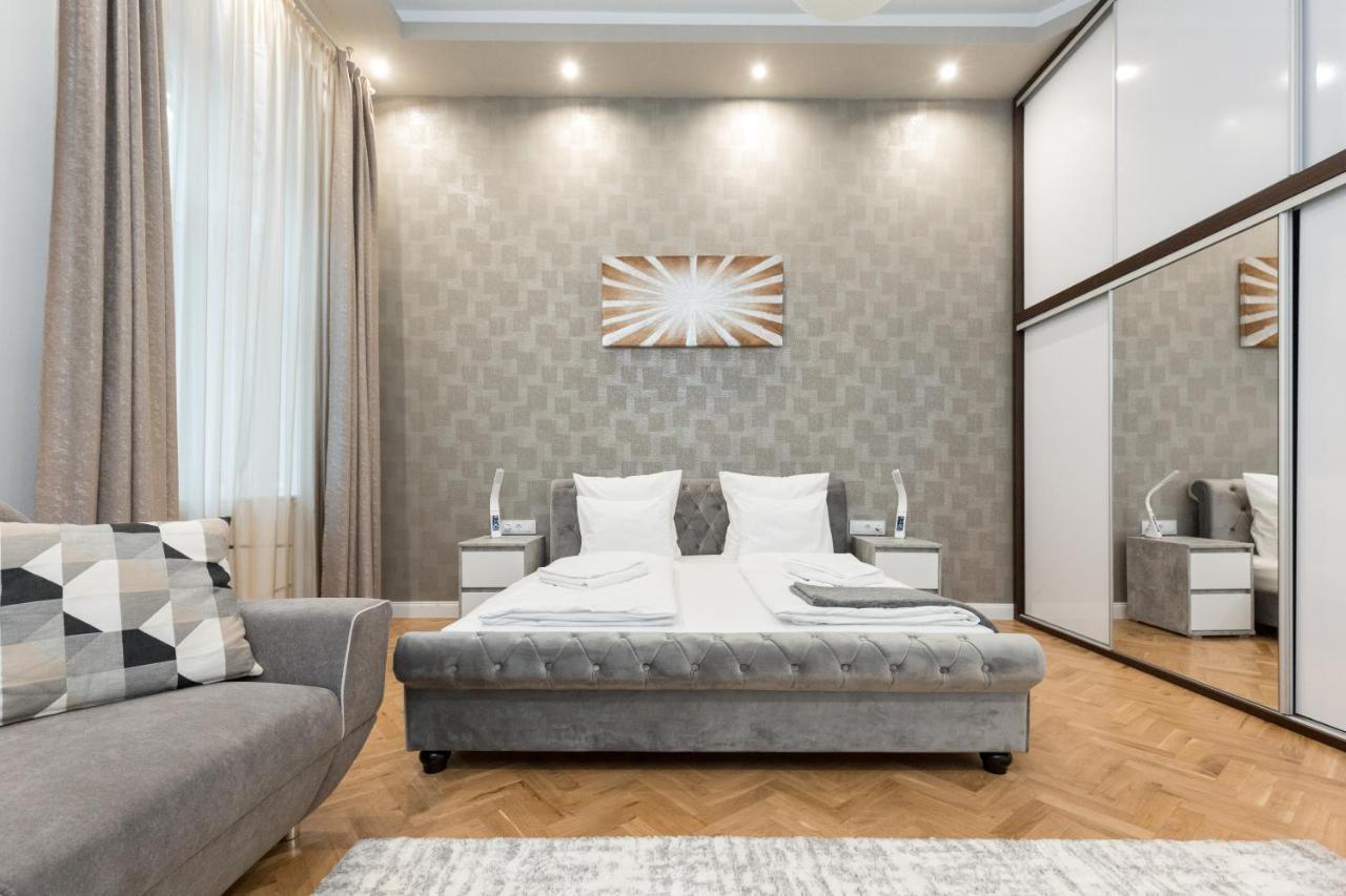 City Center Grand Luxury W 2Br/2Bt Boedapest Buitenkant foto