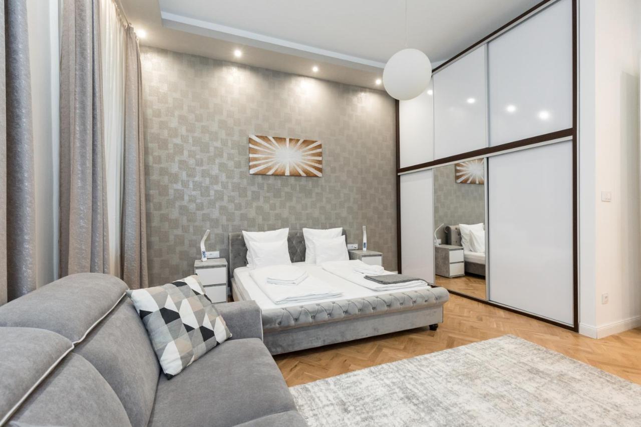 City Center Grand Luxury W 2Br/2Bt Boedapest Buitenkant foto